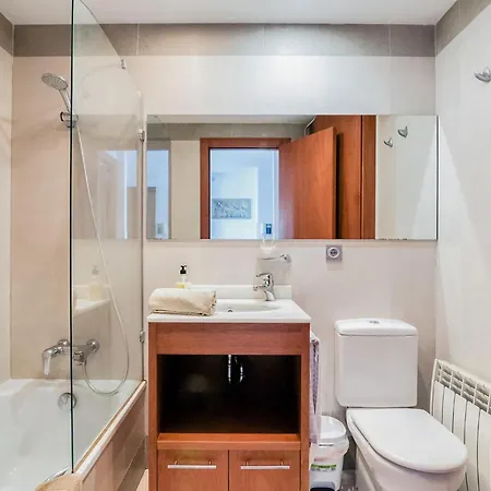 2 Bedroom Cozy In Alicante Appartement