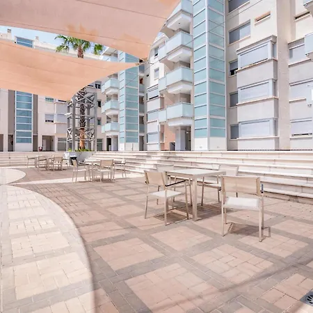Apartmán 2 Bedroom Cozy In Alicante *